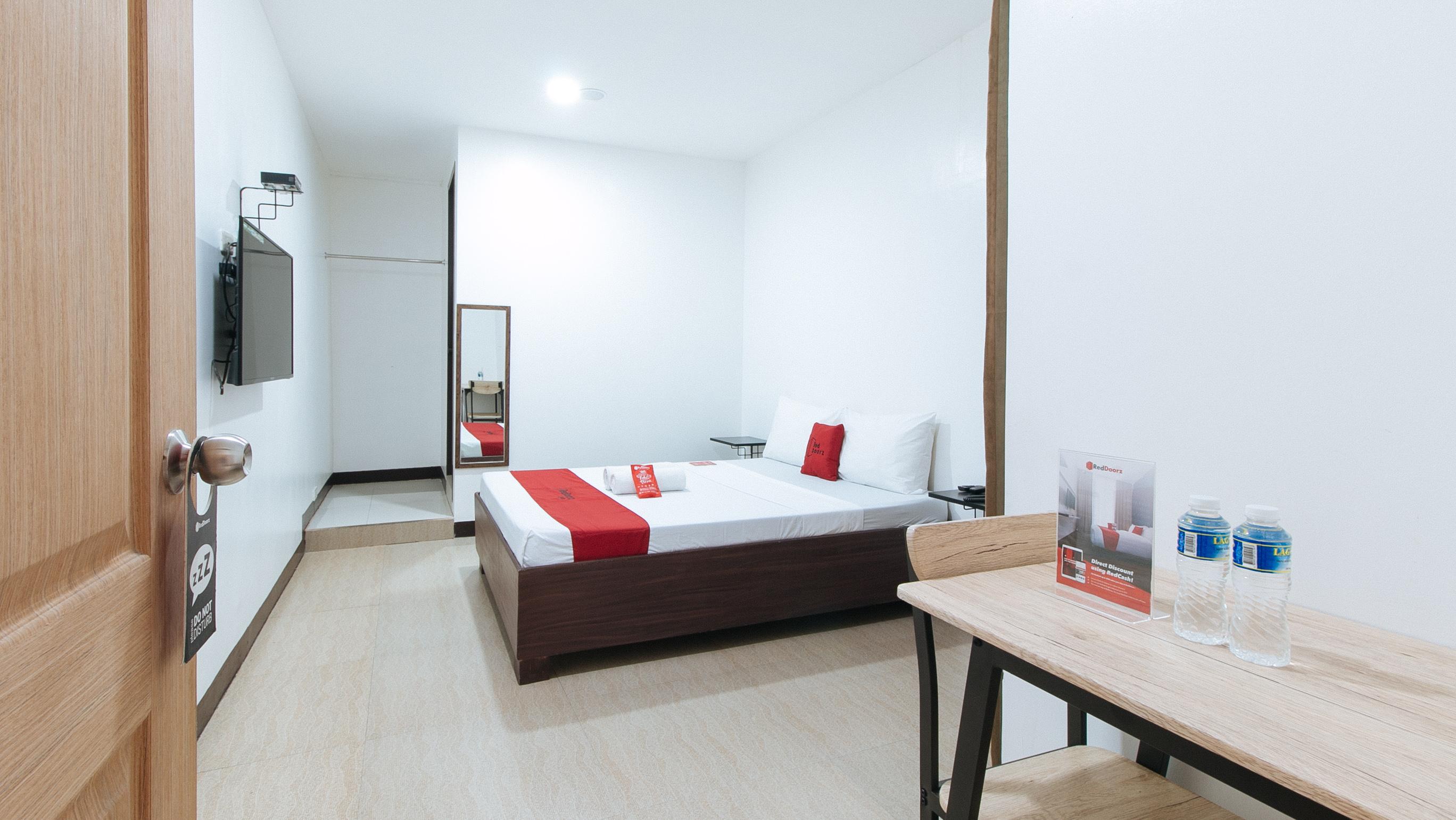 Reddoorz San Antonio Makati Otel Manila Dış mekan fotoğraf